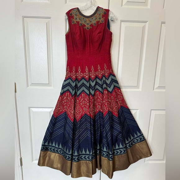 Blue and Red Floor Length Gown - Picture 2 of 3